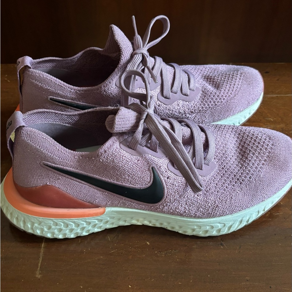 Nike Women's Lavender and Coral Sneakers
